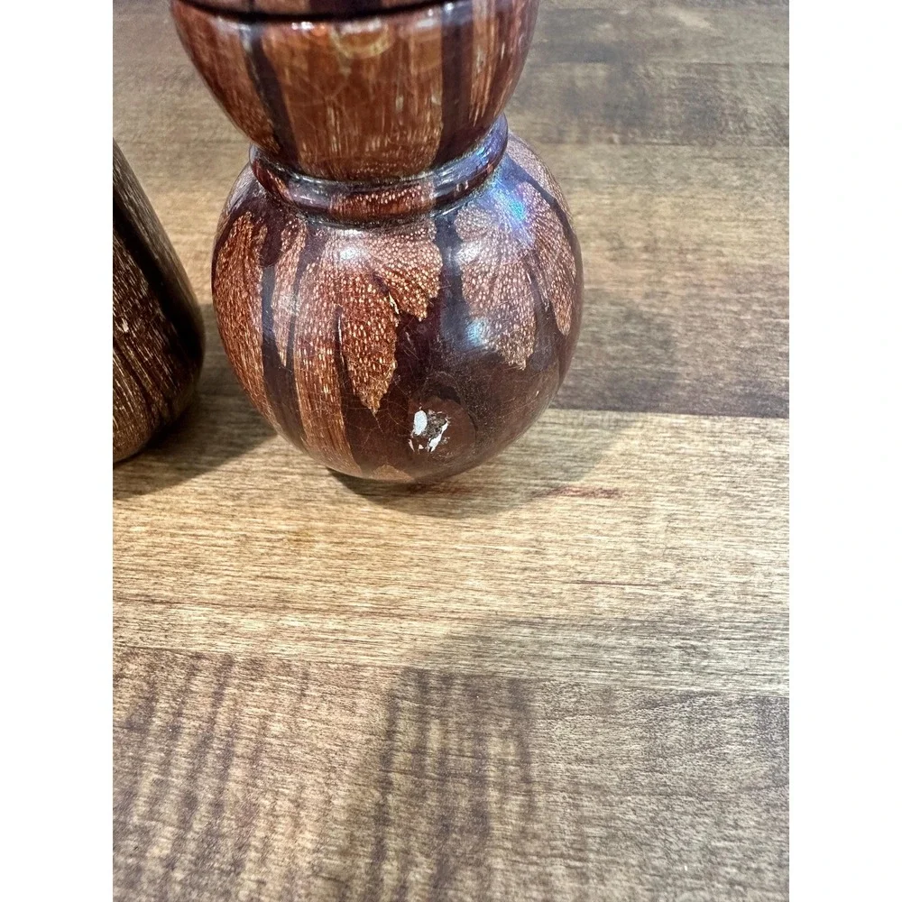 N/A vintage salt